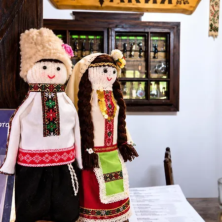 Hotel Family & Tavern Svatovete Aprilți