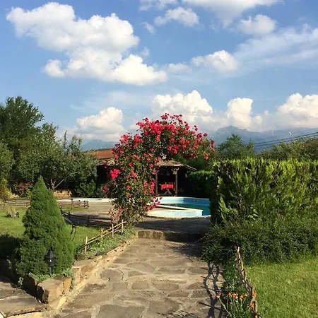 Hotel Family Svatovete Apriltsi (Lovech)