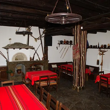 Hotel Family Hotel & Tavern Svatovete